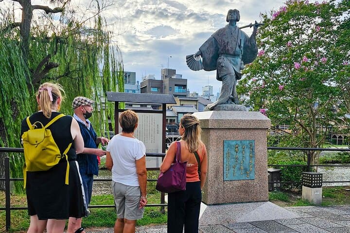 Kyoto Gion Night Walk & Geisha District Guided Tour — photo 12