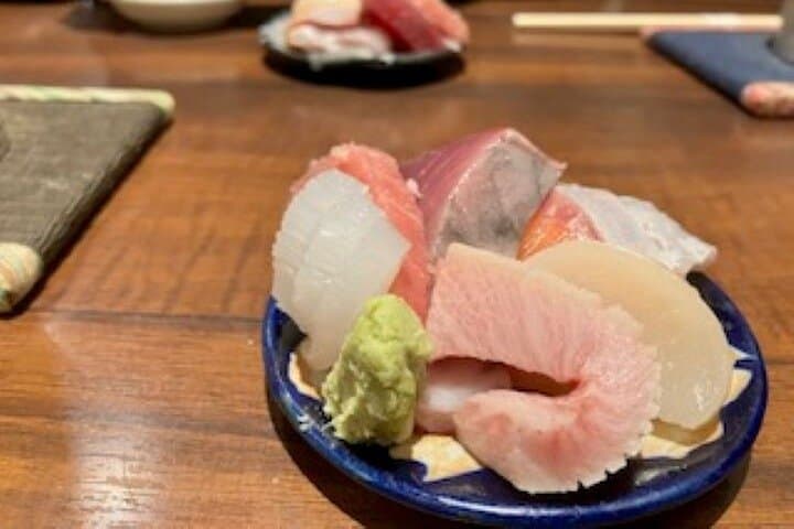 Osaka Castle and Back Alley Gourmet Private Tour — photo 12