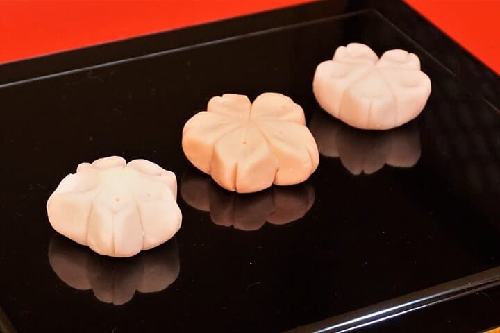 Tokyo 6hr Private Guided Tour & Japanese Sweets Making Experience — photo 6