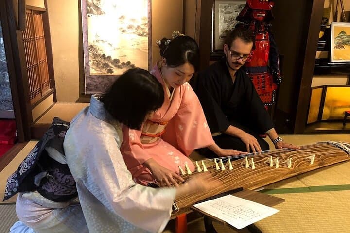 Private Tea Ceremony and Sake Tasting in Kyoto Samurai House — photo 12