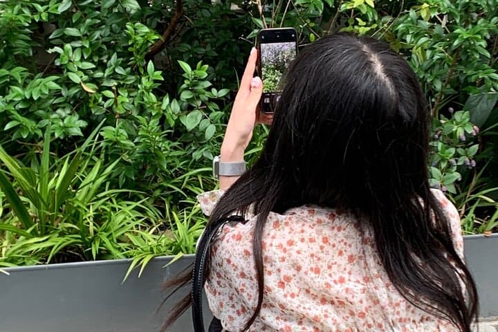 Private smartphone photography in Osaka — photo 9