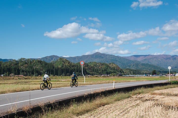 3 Hour Cycling Tour in Kakunodate — photo 4
