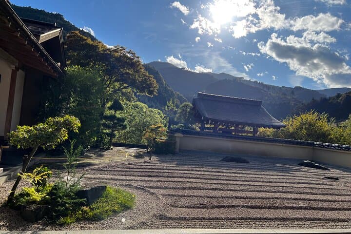 Tokyo Seasonal Peaks Discovery — photo 6