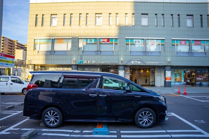 Takamatsu Kansai International Airport Direct Chartered Transfer — photo 4