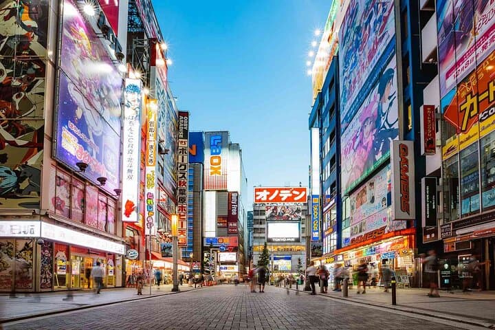 Transfer from Tokyo City Center to Haneda Airport (HND) — photo 6