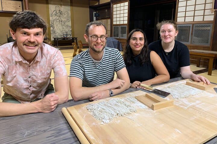 Making Soba noodles at Temple — photo 2