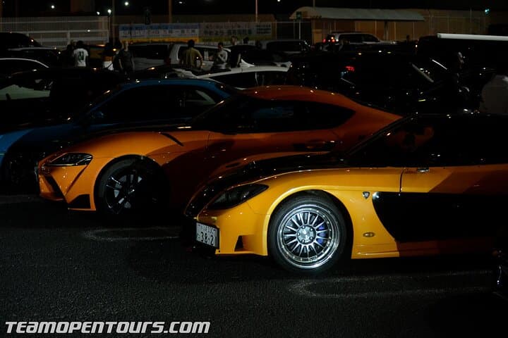 Luxury van Ride to famous car meet up spot Daikoku — photo 5