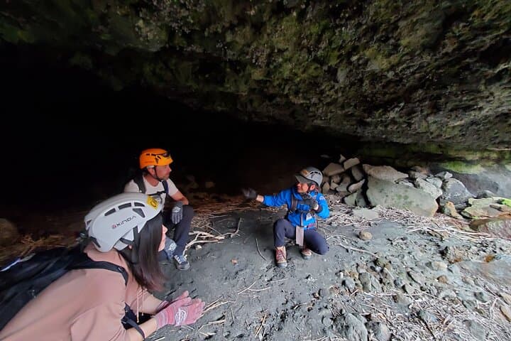 Private E-MTB guided cycling around Mt. Aso volcano & grasslands — photo 10
