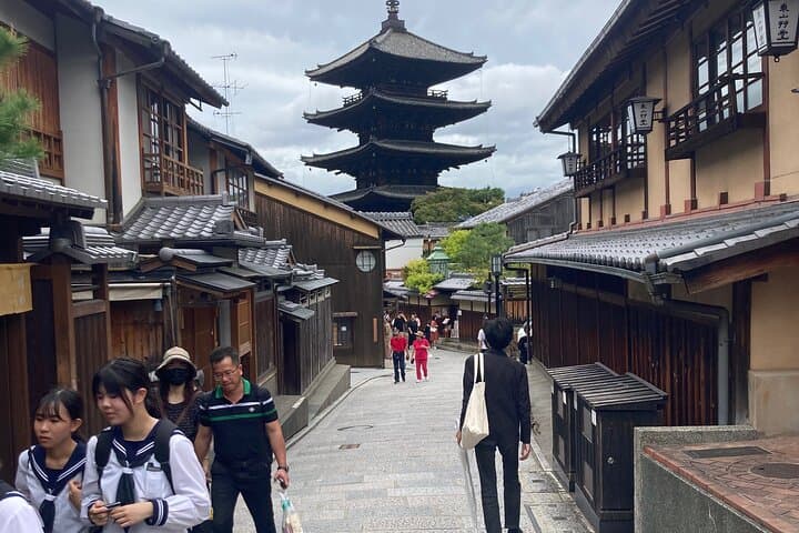 Kyoto Private magical Tour with a local guide — photo 14