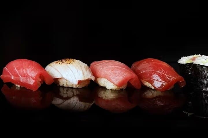 Tokyo Omakase Sushi & A5 Wagyu Premium Dinner Tour in Shinjuku — photo 8