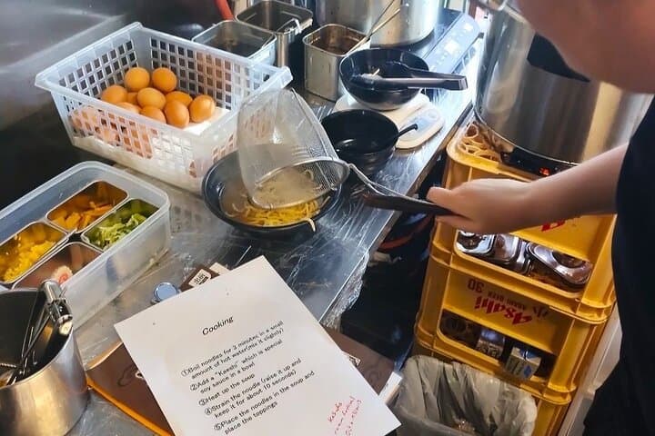 Easy Ramen making experience in Kabukicho, Shinjuku — photo 17