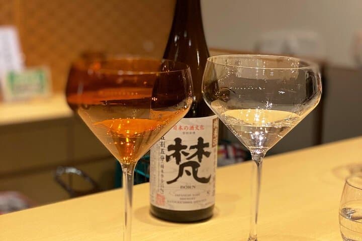 Experience Tasting Fukui's Local Sake in Lacquered Glasses — photo 3