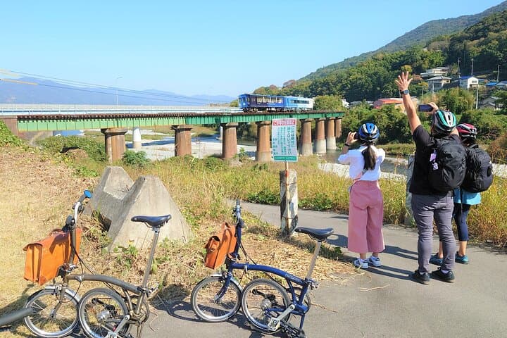 Half-Day Private Bike Tour in Mima City — photo 2