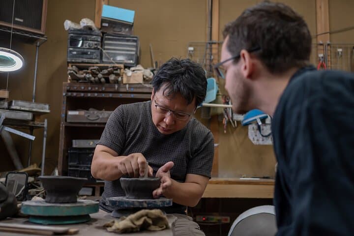 Guided Tour to Bizen pottery artists (with experience & lunch) — photo 4