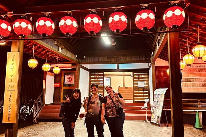 Personalized Gion Half day Food Tour with Local Expert — photo 4