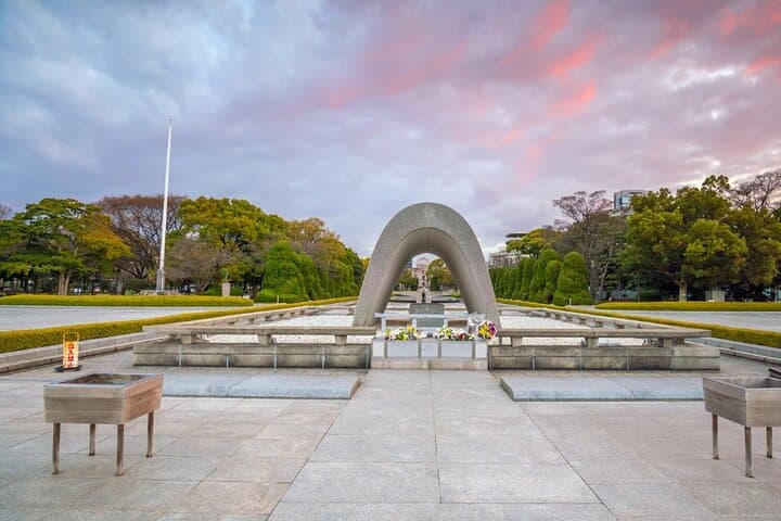 Private Hiroshima Cherry Blossom and Sakura Experience — photo 3