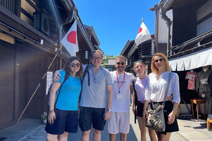 EXPERIENCE TAKAYAMA OLD TOWN 30 MINUTES walk — photo 2