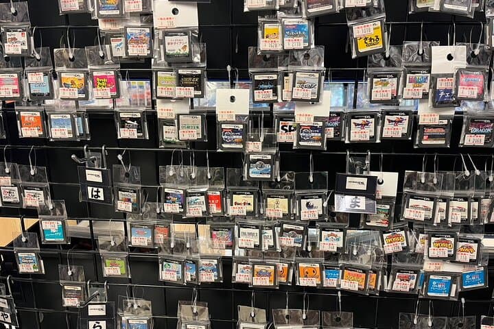 Tokyo : Nostalgia Anime,Retro Game walking tour in Akihabara — photo 9