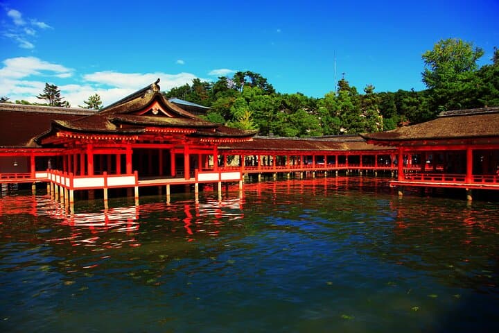 Full Day Hiroshima and Miyajima Bus Tour — photo 3