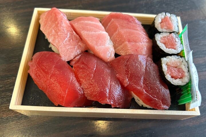 Morning Market Adventure: Toyosu & Tsukiji with Tuna Auction — photo 9