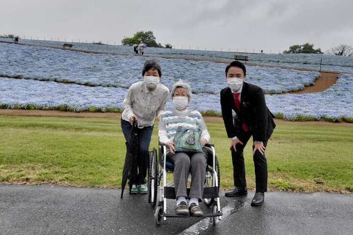 Full Day Private Tokyo Tour for Wheelchair Users by Private Car — photo 10