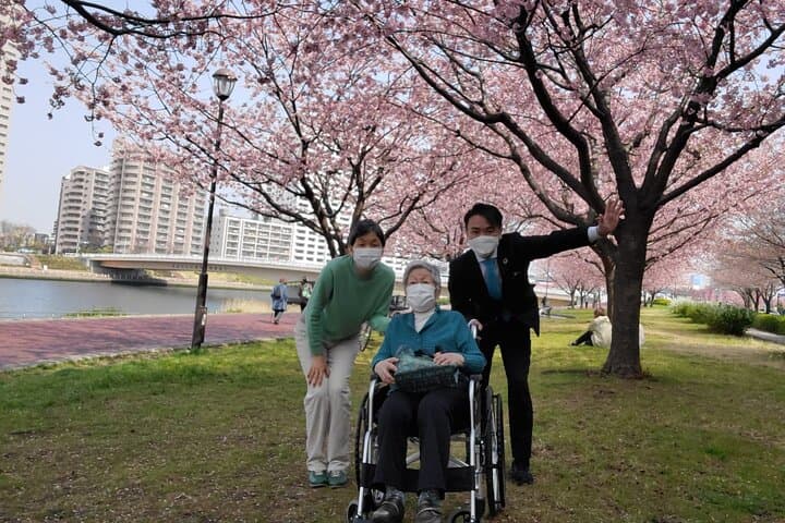 Full Day Private Tokyo Tour for Wheelchair Users by Private Car — photo 13