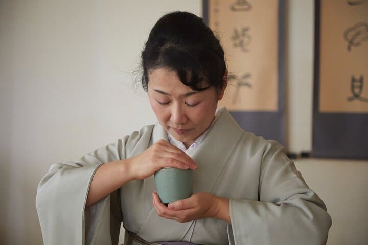 Japanese Incense Ceremony for Wellbeing — photo 1