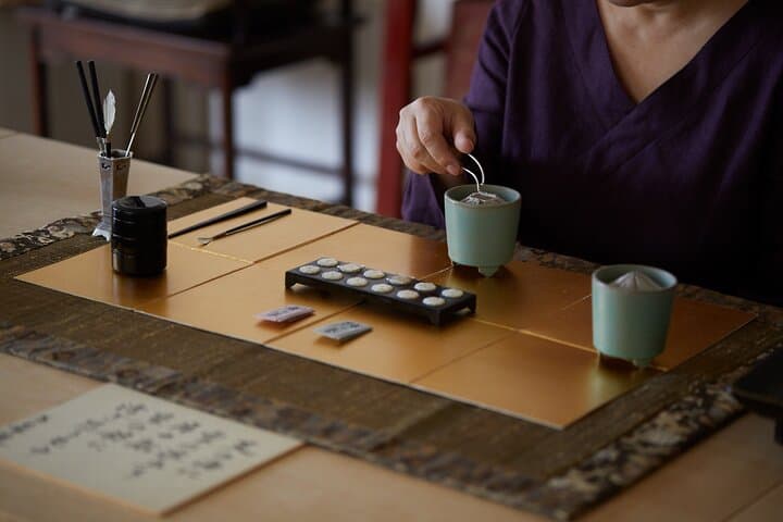 Japanese Incense Ceremony for Wellbeing — photo 3