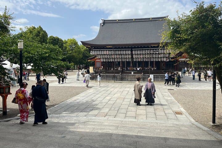 Half-Day Private Guided Tour to Gion in Kyoto — photo 3