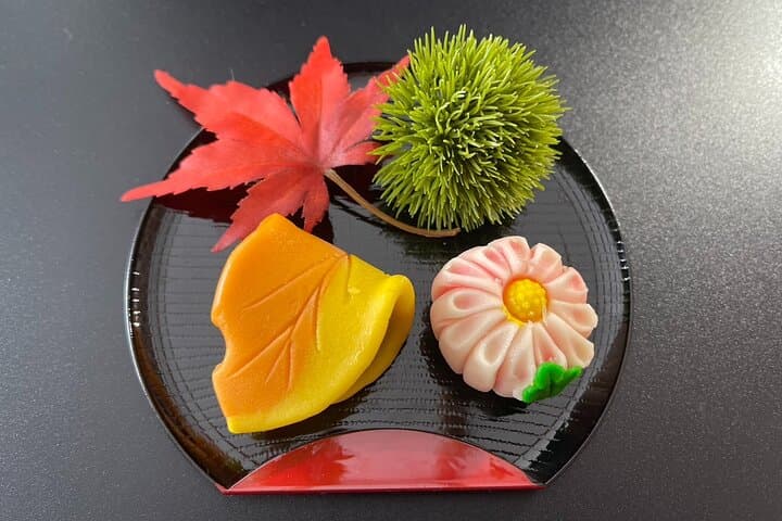 2 Hours Mochi &Nerikiri Making & Matcha Class in Bunkyo — photo 6