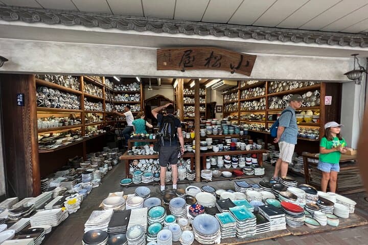 Kappabashi Knife Shopping Tour with Government-Licensed Guide — photo 14