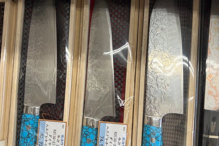Kappabashi Knife Shopping Tour with Government-Licensed Guide — photo 17