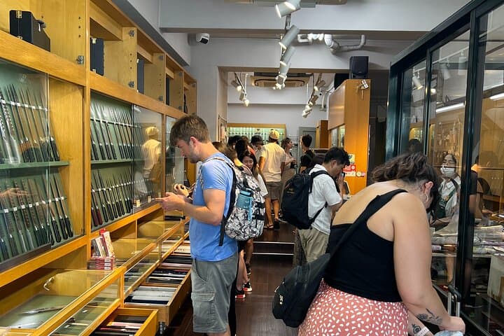 Kappabashi Knife Shopping Tour with Government-Licensed Guide — photo 8