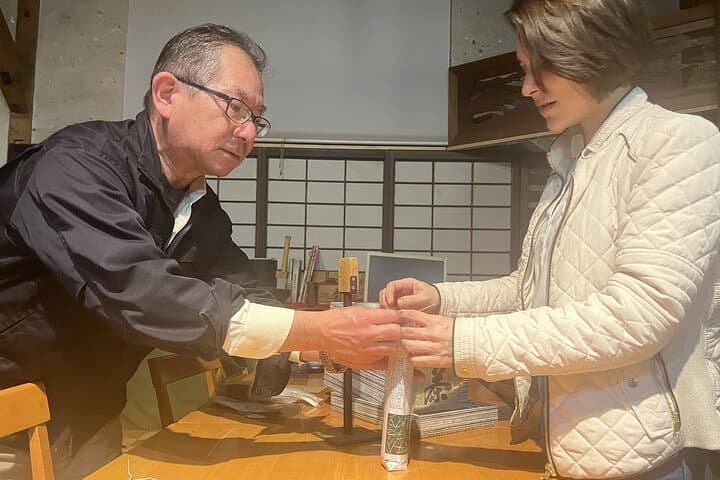 Experience Japanese tea packing in Hakodate — photo 4