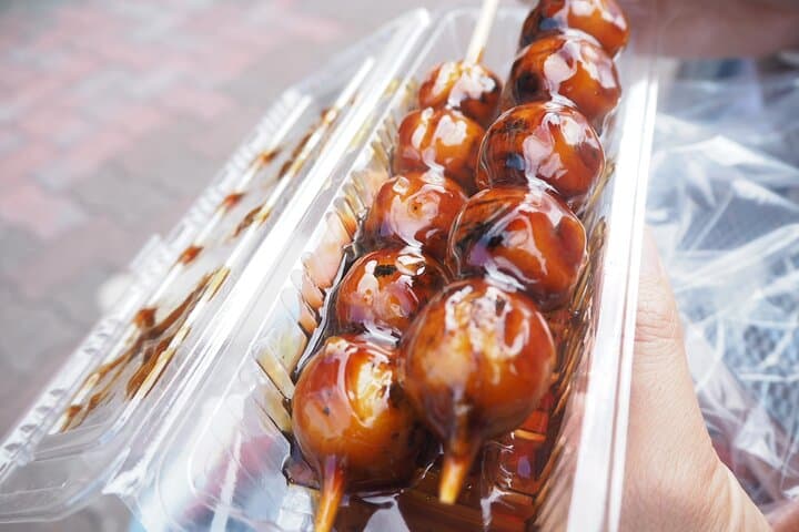 Yanaka Old Town Japanese Sweets Food Walk Private Tour — photo 3