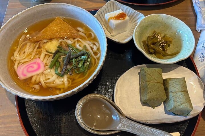 Yoshino Full Day Cycling + Hiking Tour — photo 3