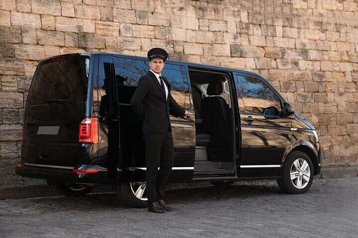 Private One-way Transfer Tokyo To Narita Airport — photo 2