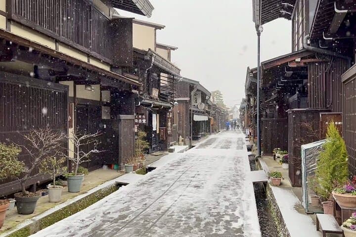 Hida Takayama from Nagoya Bus ticket Oneway — photo 7