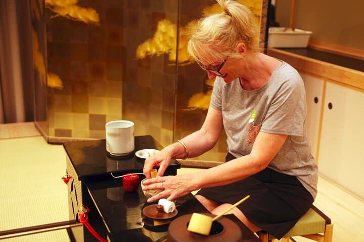 Japanese Traditional Breakfast and Tea Ceremony — photo 8