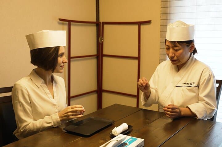 Taught by a professional! Making sushi with Hakodate's Fresh Fish — photo 2