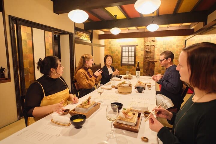 Japanese traditional Shishimai Dance and Private Hokkaido Dinner — photo 2
