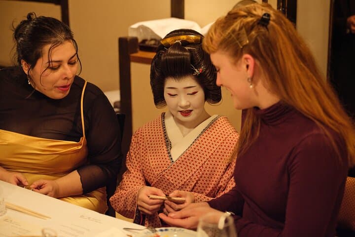 Extraordinary Geisha Experience and Private Hokkaido Dinner — photo 5