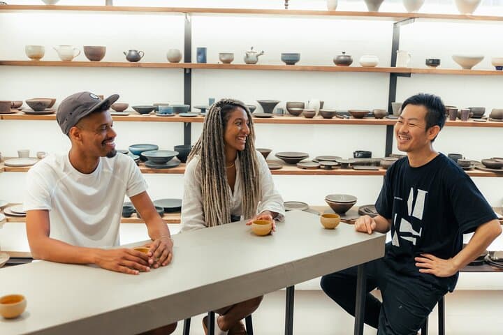 Private 3-Hour Kyoto Pottery Tour with Innovative Ceramic Artist — photo 1