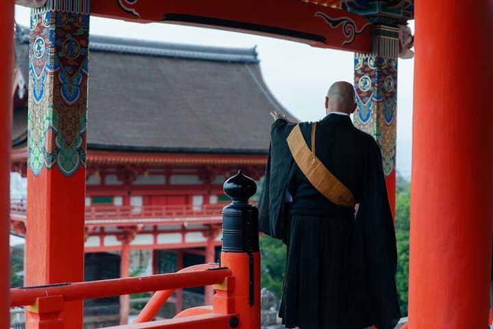 Enter the Unseen: A VIP Monk-Guided Experience at Kiyomizu-dera — photo 4