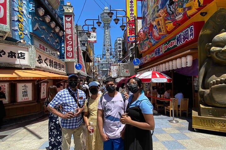 Osaka 6hr Instagram Highlights Private Tour with Licensed Guide — photo 6