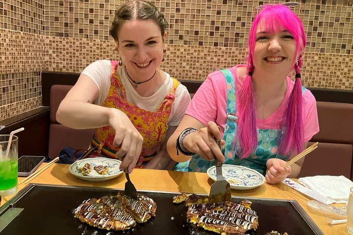 Osaka 6hr Instagram Highlights Private Tour with Licensed Guide — photo 17