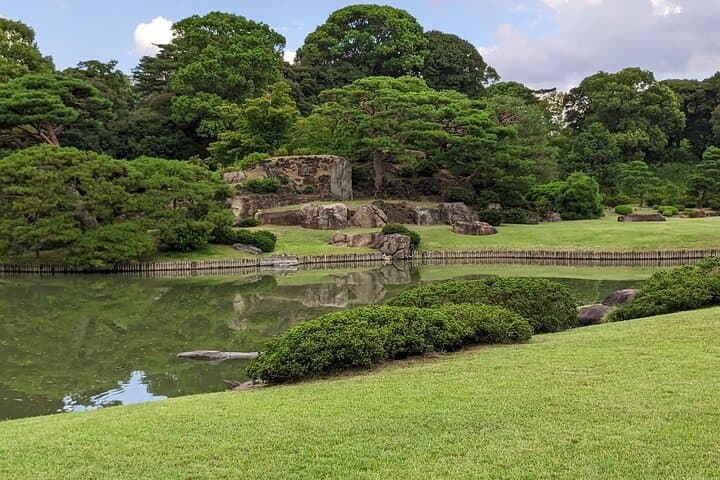 Private tour! Wash Bodhisattva and Explore Japanese Garden. — photo 6
