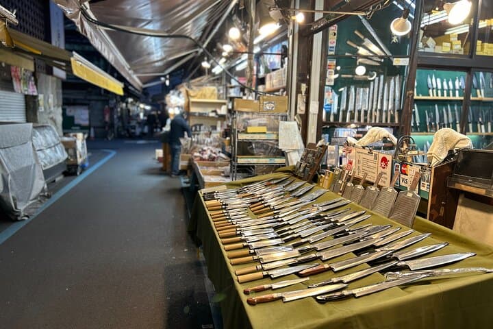 Morning Market Adventure: Toyosu & Tsukiji with Tuna Auction — photo 13