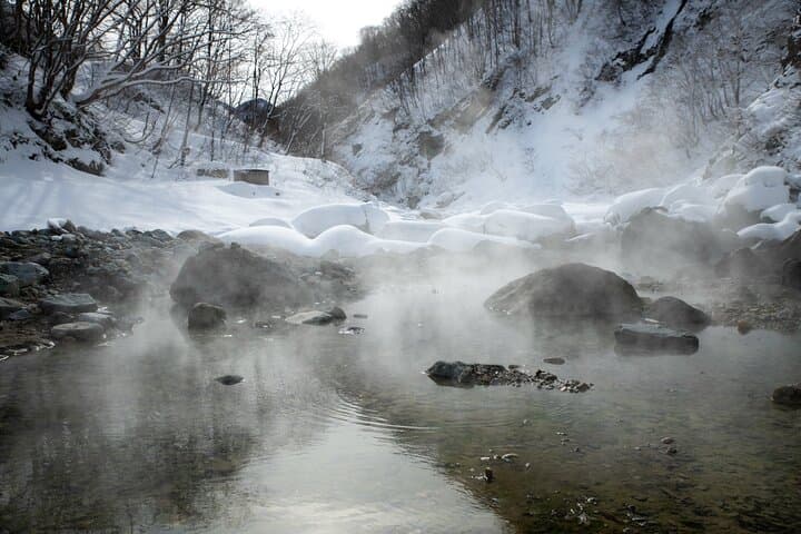 A Secret Wild Outdoor Bath Rotenburo experience from NAGANO — photo 7