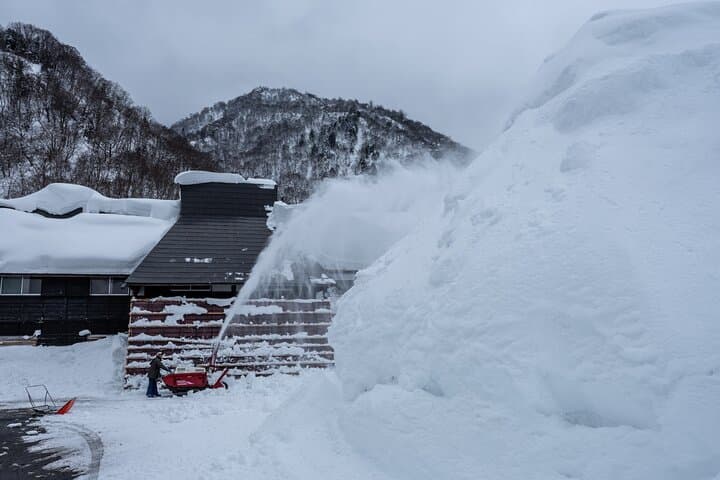 A Secret Wild Outdoor Bath Rotenburo experience from NAGANO — photo 13